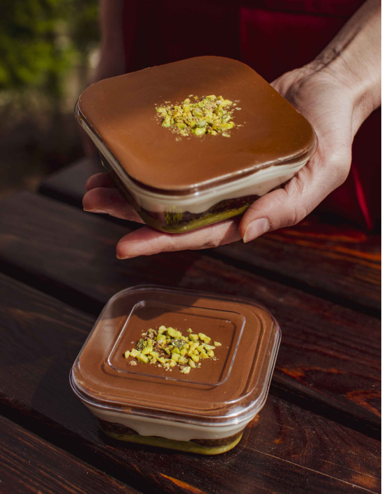 Mini cake box "Тірамісу" дубайський шоколад